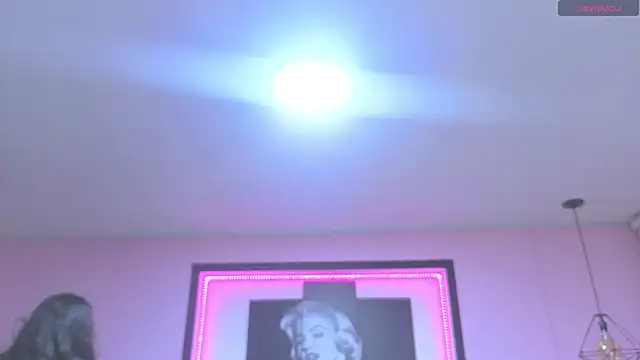 Sara valderrama  online show from 02-19-26, 12:01