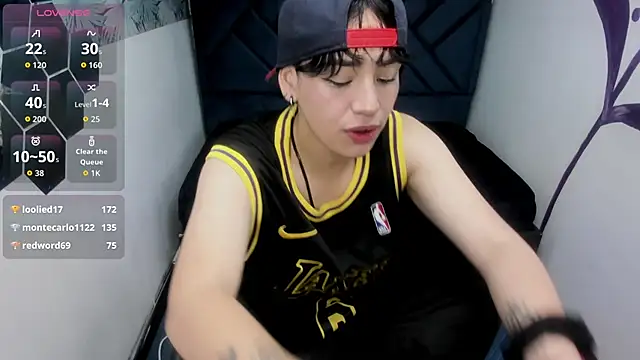 Kiara Fox   online show from 01-08-26, 08:33