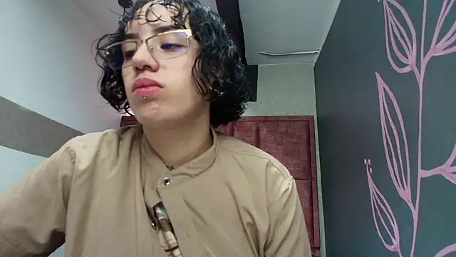 Snapshot of Kiara_Fox__ chatting on 05-02-26, 09:31 Kiara Fox online show from 05-02-26, 09:31
