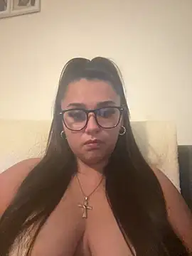 Wild Busty Niyah XX online show from 03-30-26, 07:59