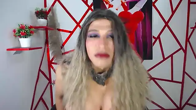 Snapshot of elianna_monroe chatting on 12-05-25, 05:20 elianna monroe online show from 12-05-25, 05:20