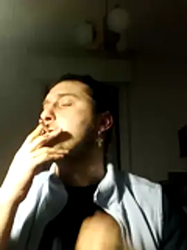 Snapshot of barbone15 chatting on 02-21-26, 01:06 barbone15 online show from 02-21-26, 01:06