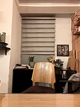Magenta Moon online show from 05-16-26, 11:25