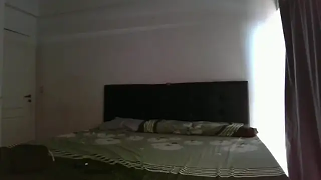 Ceciihot online show from 02-26-26, 02:05