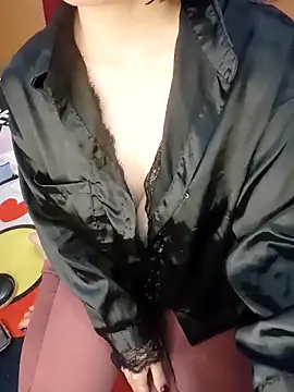 Snapshot of Alone_nothing chatting on 02-14-26, 04:04 Alone nothing online show from 02-14-26, 04:04