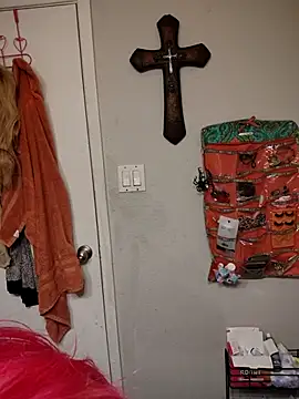 SpiderRose online show from 02-05-26, 06:07