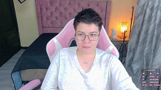 geminis xxx online show from 04-28-26, 04:50