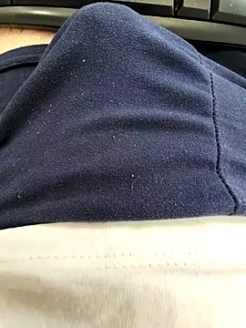 Snapshot of martindrake chatting on 12-05-25, 11:08 martindrake online show from 12-05-25, 11:08