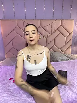 Sabrina Cutte online show from 01-13-26, 06:46