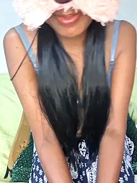 BadAhkm online show from 12-18-25, 04:51