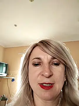 Snapshot of AhlyssaLove1155 chatting on 05-12-26, 09:17 AhlyssaLove1155 online show from 05-12-26, 09:17