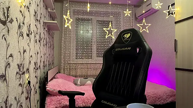 GayleLuu online show from 01-10-26, 03:14