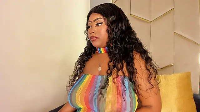 Snapshot of TriexiMars chatting on 01-06-26, 07:39 TriexiMars online show from 01-06-26, 07:39