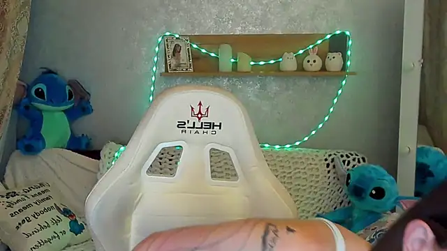 CharlyWines online show from 01-15-26, 01:59