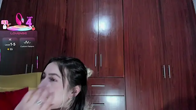 Snapshot of carly_grasso chatting on 11-04-25, 03:49 carly grasso online show from 11-04-25, 03:49