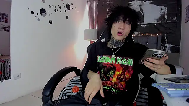 koryu skull online show from 02-03-26, 08:14