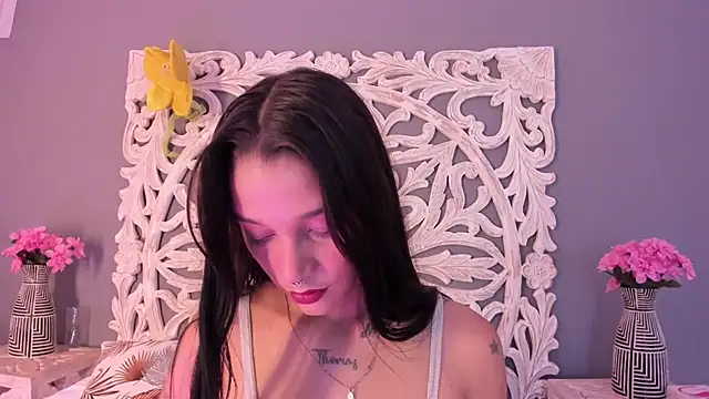 loraineblake online show from 02-15-26, 12:58