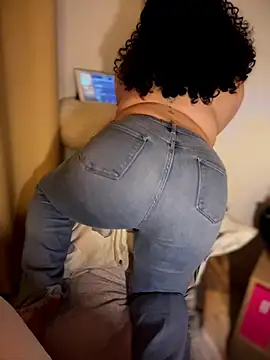 VanesssaMilf  online show from 02-22-26, 02:56