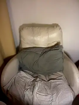 VanesssaMilf  online show from 03-02-26, 05:08