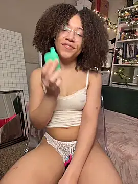 Snapshot of ollythegreat chatting on 03-26-26, 03:01 ollythegreat online show from 03-26-26, 03:01