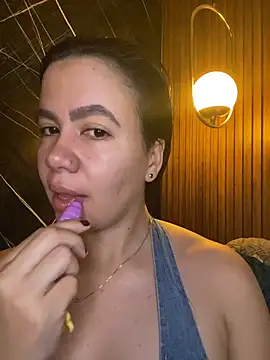 ValentinaEliot online show from 04-05-26, 12:24