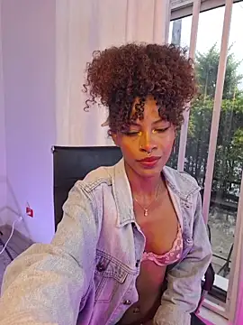 NaomiClay online show from 03-25-26, 12:22