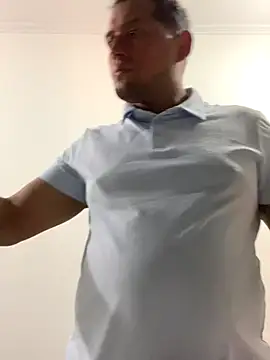 DarkOnebaki- online show from 01-08-26, 04:15