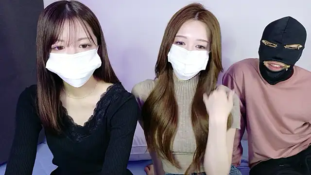  noanyan  online show from 04-23-26, 12:40