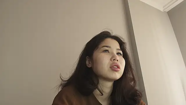 Snapshot of kimyjina chatting on 04-19-26, 03:06 kimyjina online show from 04-19-26, 03:06