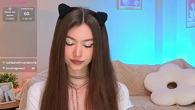 oliviaah  online show from 01-13-26, 03:17