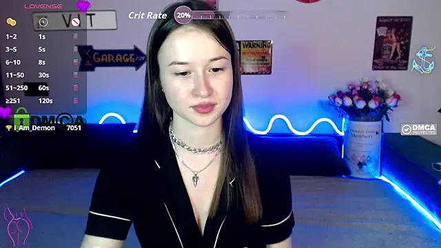 Snapshot of Bellaa_Dream1 chatting on 05-27-26, 01:57 Bellaa Dream1 online show from 05-27-26, 01:57