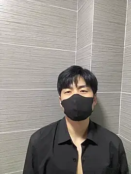 kimze7 online show from 04-05-26, 02:47