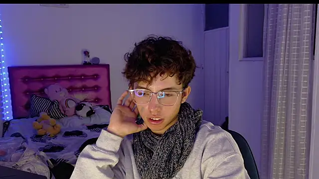 Dani Dancer online show from 04-14-26, 01:55