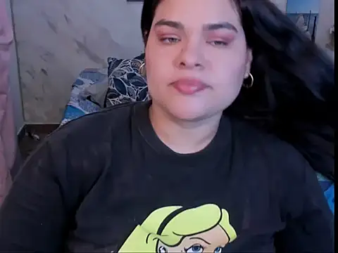 NinaFuentes2X online show from 05-10-26, 04:28