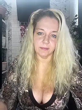 JenniferCarmen online show from 03-08-26, 03:32