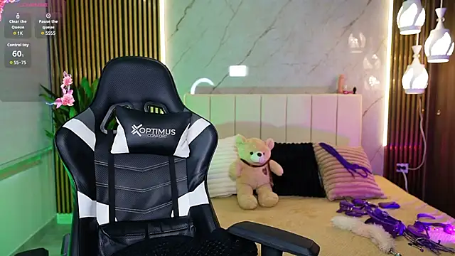 Lyra Black  online show from 01-07-26, 03:25