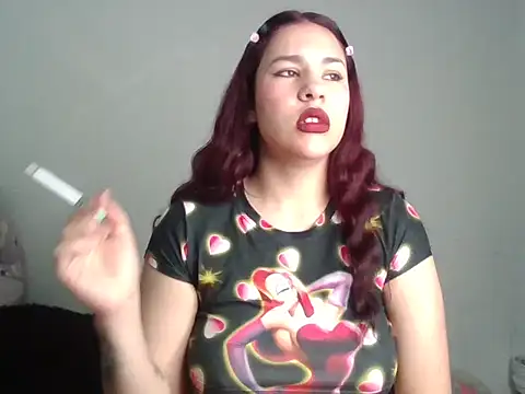 Mia 352 online show from 04-12-26, 08:47