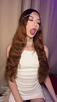 HoneyWeebsss online show from 03-25-26, 02:50