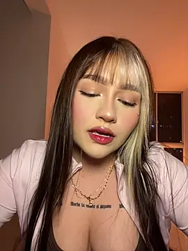 Daniela ruizz online show from 06-26-26, 03:33