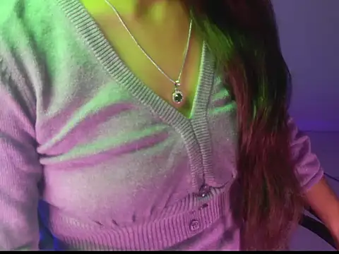 Snapshot of Isha_Lush chatting on 12-18-25, 05:13 Isha Lush online show from 12-18-25, 05:13