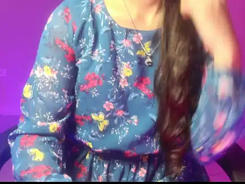 Snapshot of Isha_Lush chatting on 12-20-25, 05:36 Isha Lush online show from 12-20-25, 05:36
