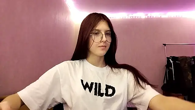 Snapshot of VictorinaMccorey chatting on 01-06-26, 01:04 VictorinaMccorey online show from 01-06-26, 01:04