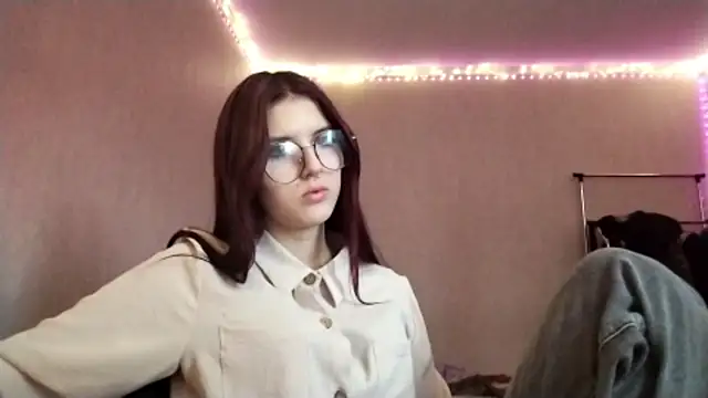 Snapshot of VictorinaMccorey chatting on 01-09-26, 12:30 VictorinaMccorey online show from 01-09-26, 12:30