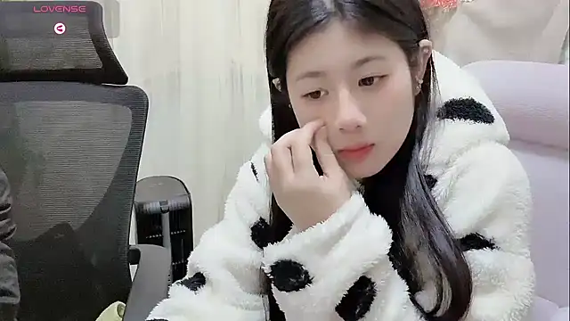 Yvonne-07 online show from 01-09-26, 03:04