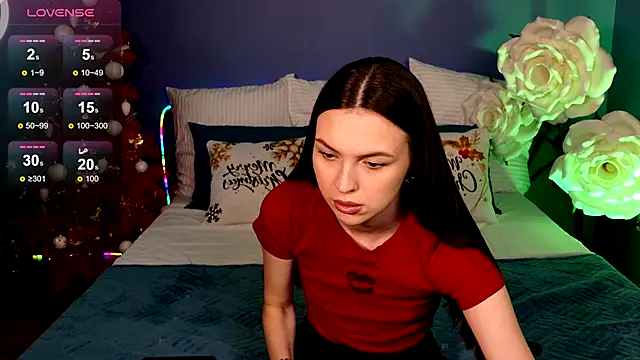 Snapshot of MaxinCarroll chatting on 12-14-25, 07:18 MaxinCarroll online show from 12-14-25, 07:18