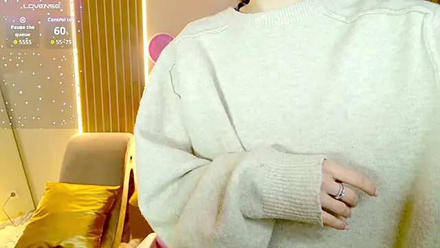 Snapshot of MaxinCarroll chatting on 02-02-26, 05:39 MaxinCarroll online show from 02-02-26, 05:39