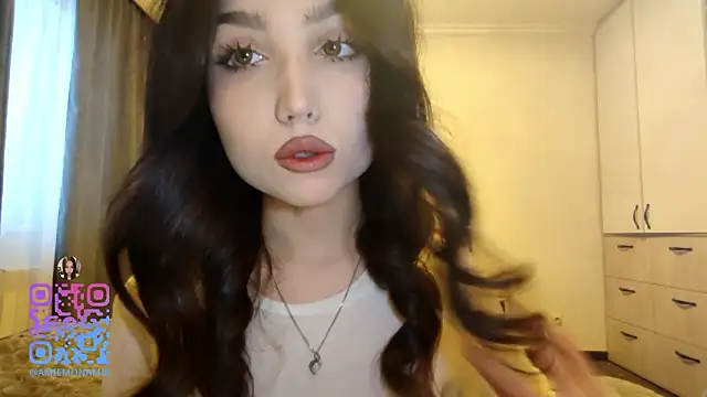 Qwami Amie online show from 02-03-26, 06:22