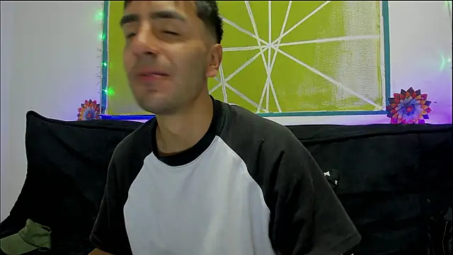 Snapshot of Lord_Apolo chatting on 02-12-26, 01:39 Lord Apolo online show from 02-12-26, 01:39