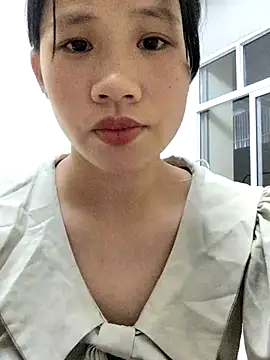 Snapshot of mit0-77 chatting on 12-22-25, 01:19 mit0-77 online show from 12-22-25, 01:19