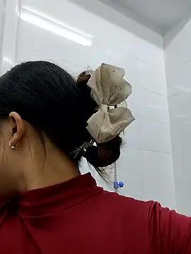 Snapshot of mit0-77 chatting on 01-13-26, 11:15 mit0-77 online show from 01-13-26, 11:15